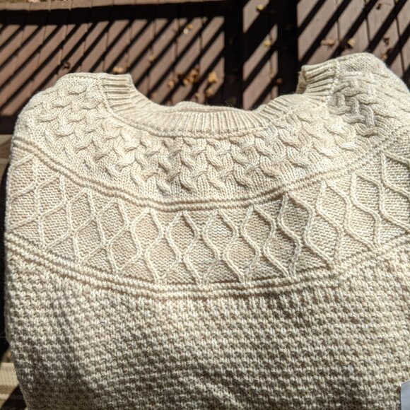 Kohl's Croft and Barrow Cable Yoke Pullover Sweater - Picture 6 of 6